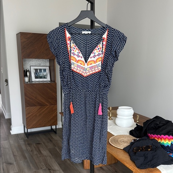 THML Dresses & Skirts - THML dress XS